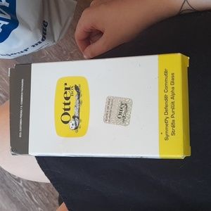 Dark green otter box for iphone